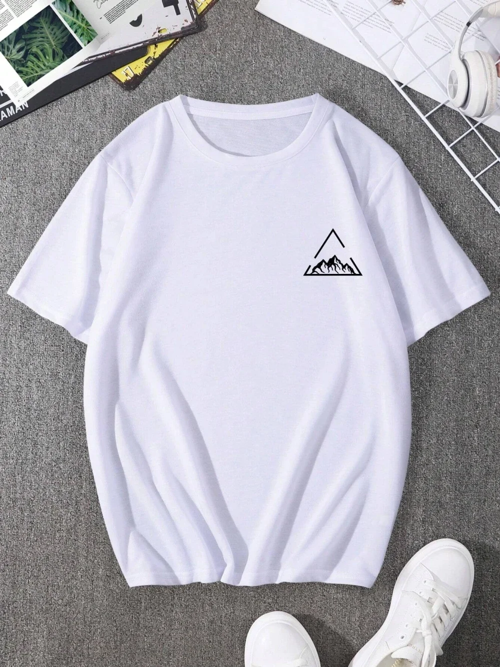 New Short Sleeved Hot Sell Mountain Peaks Printing Pure Cotton Tee Tops Round Neck White t Shirt Men Fashion Design T-Shirt